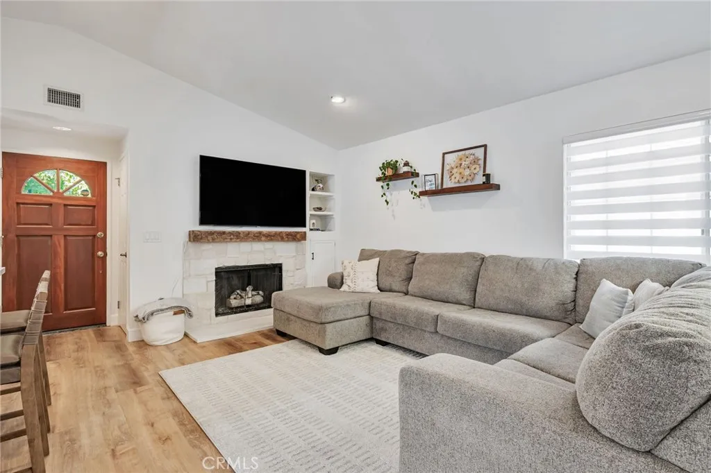 5534 Las Virgenes, Calabasas, California 91302 home-pic-10